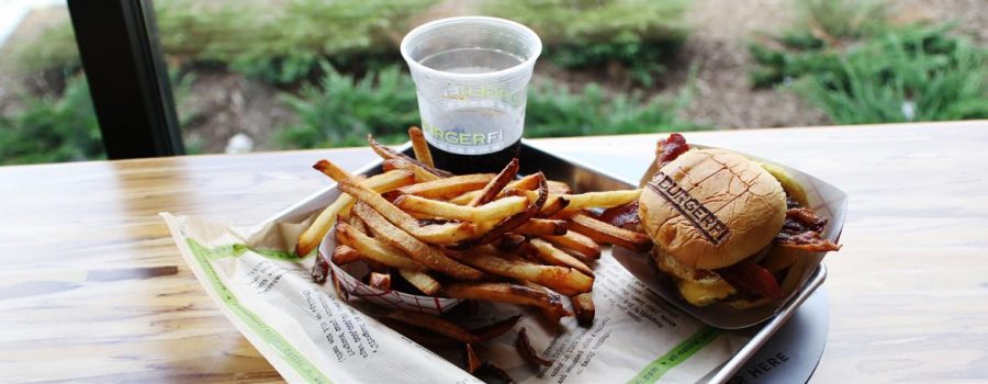 One of Burger Fi’s more
delicious options, the Bacon
Cheeseburger and fresh cut fries.
The burgers are GMO-free, making
them a healthier option.