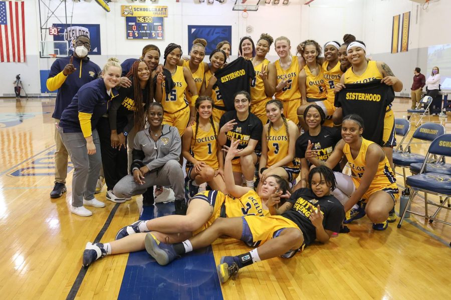 The Schoolcraft Women’s Basketball team captured the MCCAA Eastern Conference during the 2021-22 season.