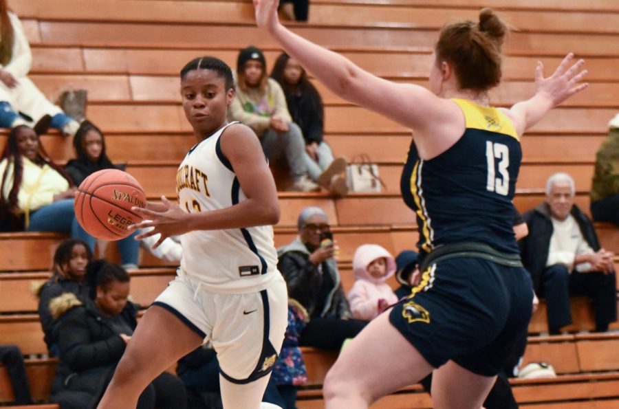 The Schoolcraft Womens Basketball team was able to remain undefeated on the season on Friday, January 6, 2023 thanks to a big second half. The Ocelots defeated Spring Arbor by a score of 59-44.
