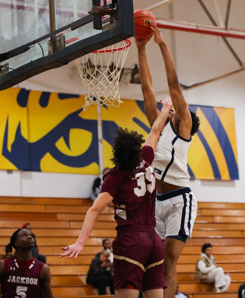 The Schoolcraft Men's Basketball team beat Jackson CC 88-56 on January 29, 2025 at Schoolcraft College. The Ocelots are 9-10 overall and 1-5 in the MCCAA Eastern Conference.