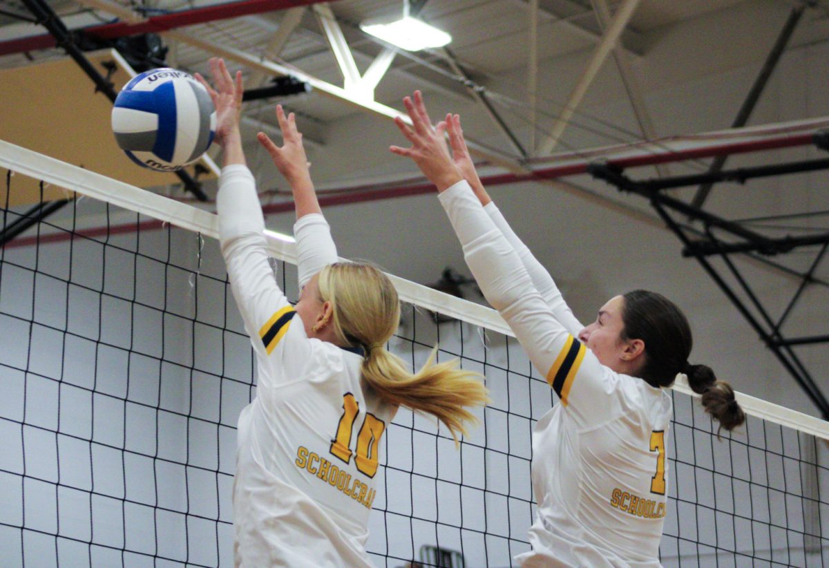 The Schoolcraft Women's Volleyball drops their match against Mott CC on October 1, 2025, 3-2.
