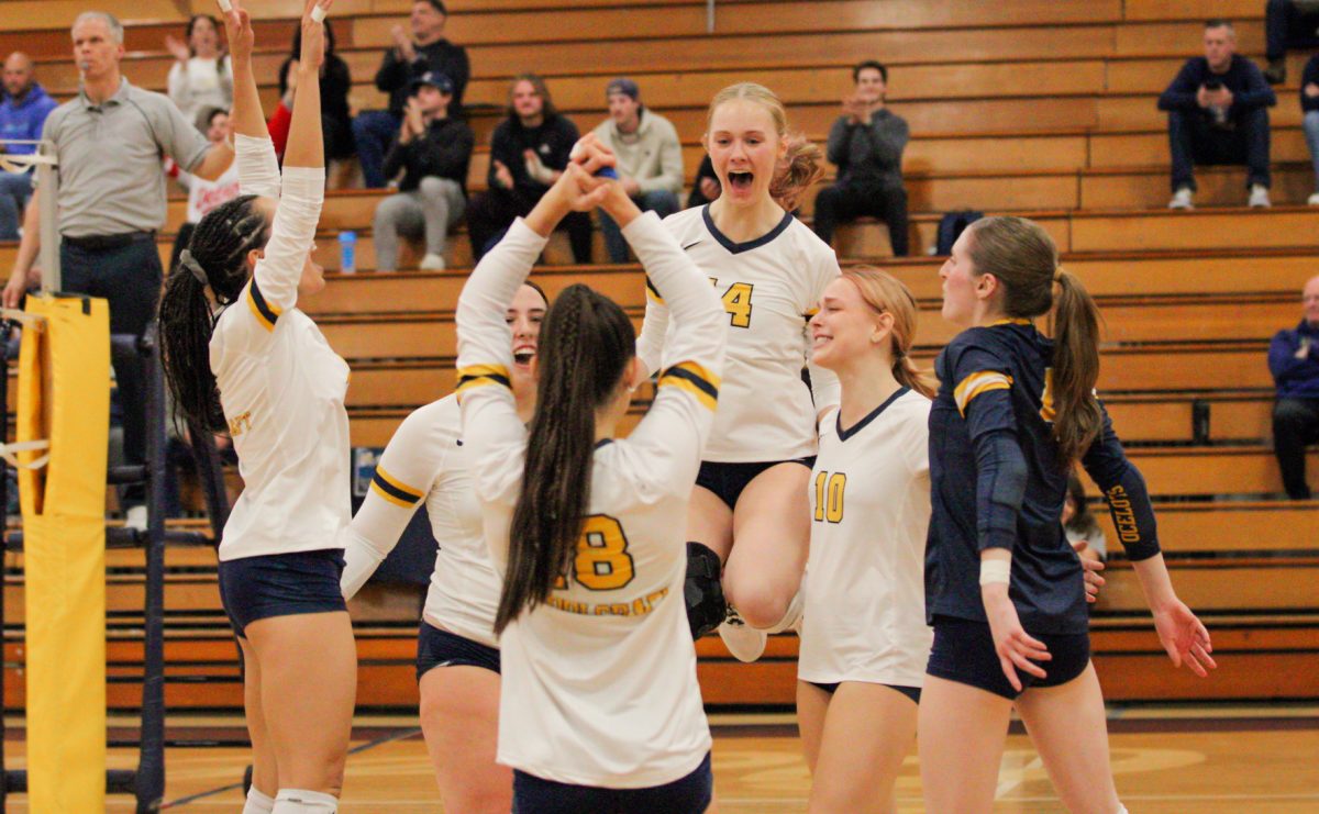 The Women's Volleyball team beats St. Clair CC in five sets, 3-2 on Oct. 22, 2025 at Schoolcraft College.