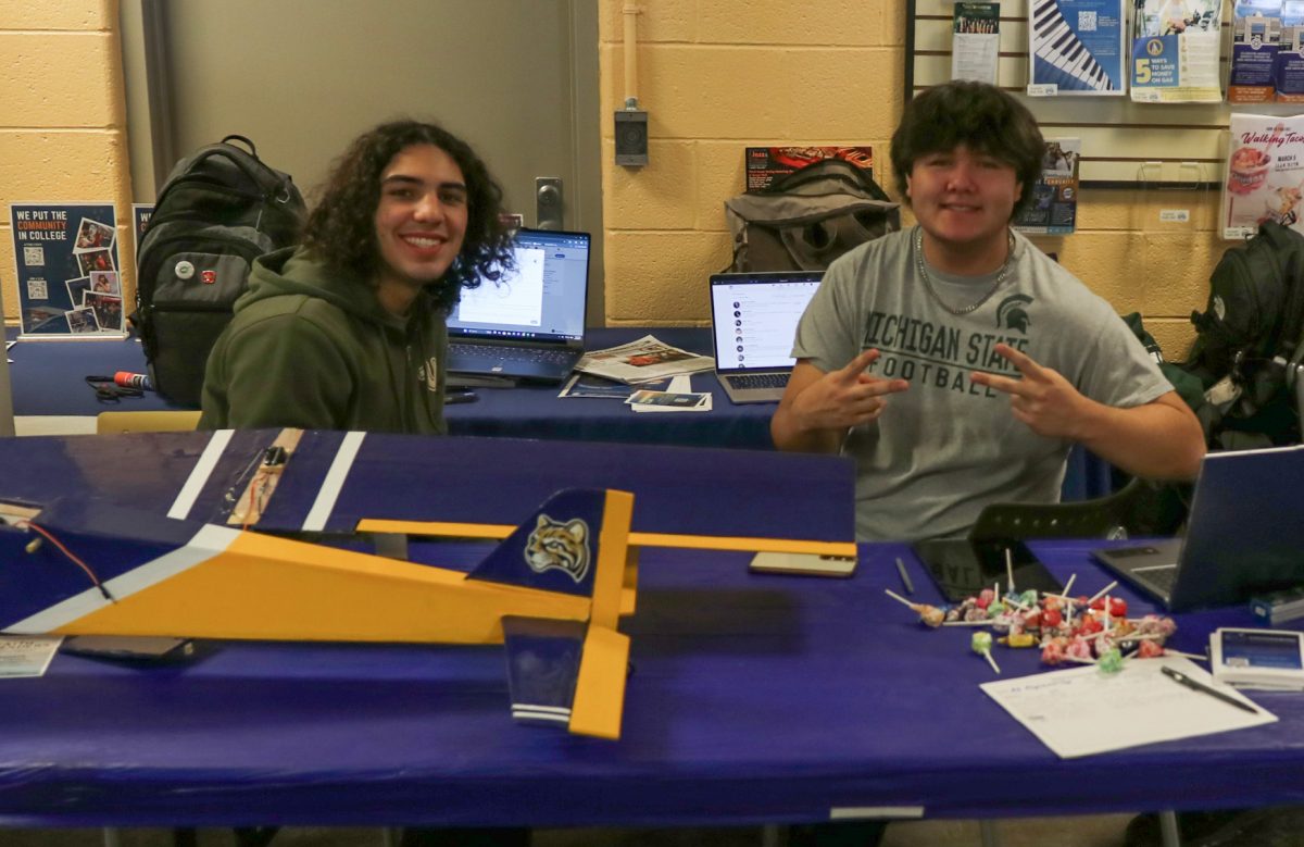 Student Clubs and Organizations, Student Services and Community Businesses gathered for Winter School Daze on Jan. 27 and 28 in the Lower Level, Visatech Center. 